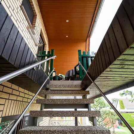 Апартаменты Mit Balkon Рехлин