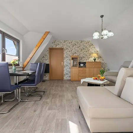 Mit Balkon Apartamento