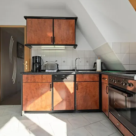 Mit Balkon Apartamento *