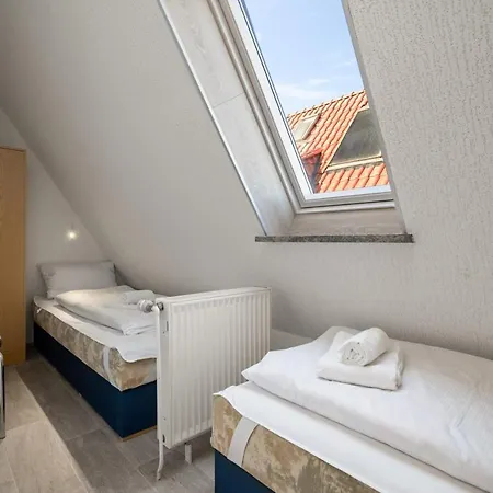 Mit Balkon Apartamento *